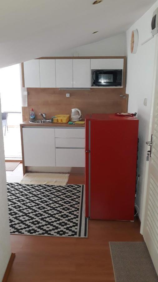 Apartment Sandra 2+2 *** Crikvenica Exterior foto